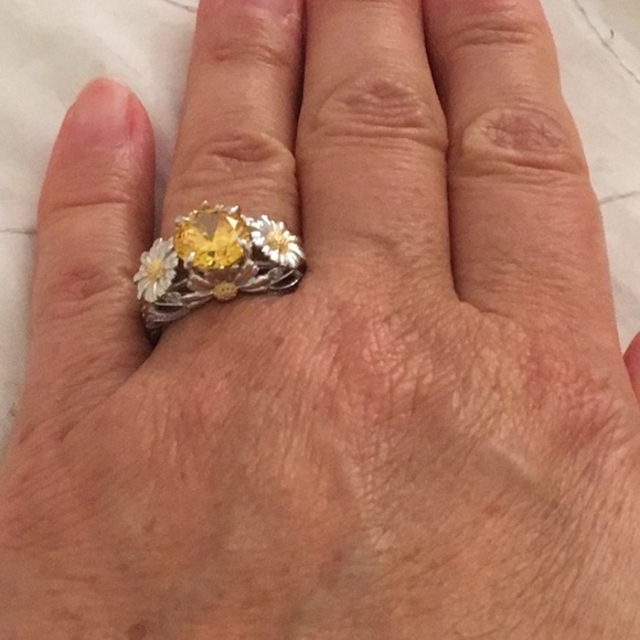 Van Caro Jewelry Van Caro Sterling Silver Daisy Ring Poshmark
